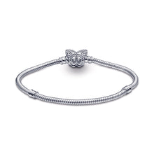 Load image into Gallery viewer, Pandora Moments Butterfly Clasp Snake Chain Bracelet
