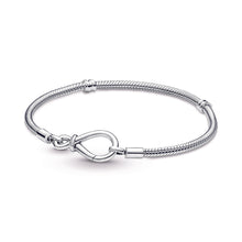 Load image into Gallery viewer, Pandora Moments Infinity Knot Snake Chain Bracelet
