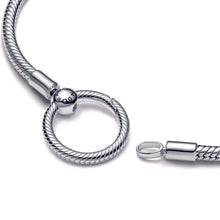 Load image into Gallery viewer, Pandora Moments O Closure Snake Chain Bracelet
