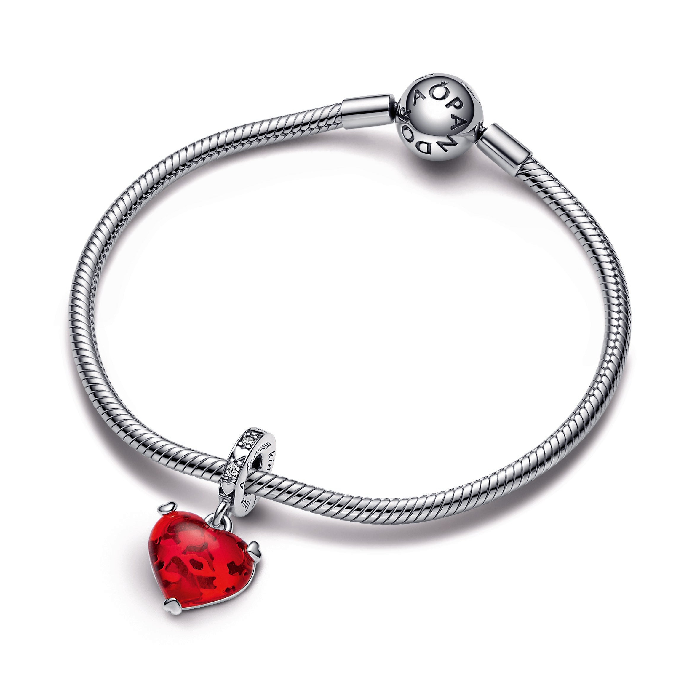 Disney Mickey & Minnie Mouse Kiss Red Murano Glass Dangle Charm