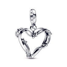 Load image into Gallery viewer, Pandora ME Wire Heart Medallion
