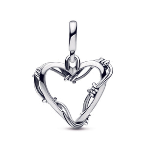 Pandora ME Wire Heart Medallion