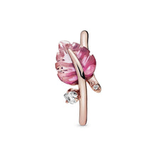Load image into Gallery viewer, Pink Murano Glass Leaf Ring
