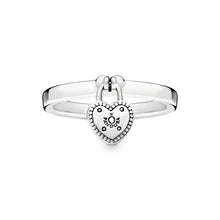 Load image into Gallery viewer, Heart-Shaped Padlock Ring
