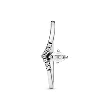 Load image into Gallery viewer, Classic Wishbone Ring
