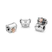 Load image into Gallery viewer, Pandora Club 2019 Treasure Box Charm
