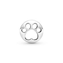 Load image into Gallery viewer, Openwork Paw Print Charm
