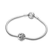 Load image into Gallery viewer, Openwork Starfish, Shells &amp; Hearts Charm
